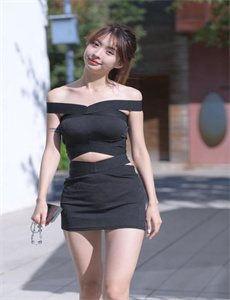 《欧美群交电影》