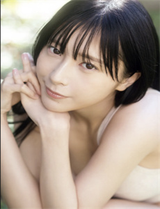 《欧美多人群p刺激交换电影》