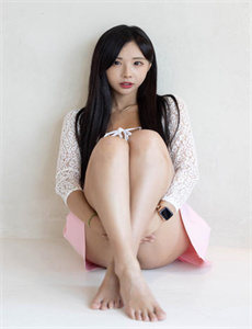 《与亲女洗澡时伦了》