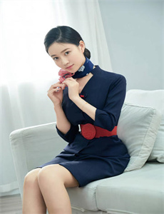《操老女人b》